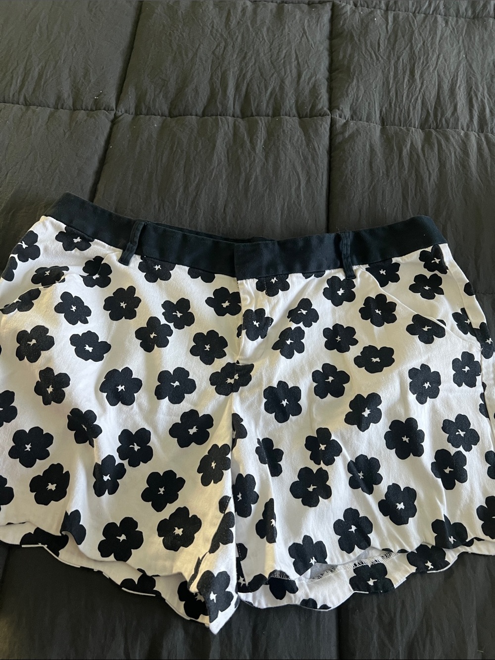 INC International Concepts Black & White Floral Shorts